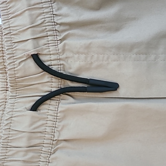 TIMBERLAND BRAND BOYS ELASTIC WAISTBAND PULL-ON KHAKI CARGO SHORTS SIZE LARGE - Picture 3 of 13